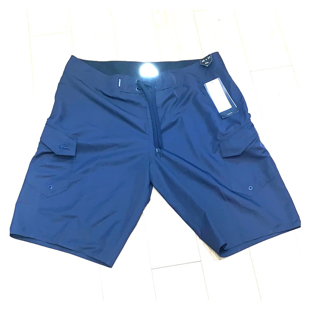 Never worn Quicksilver board shorts